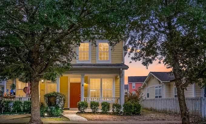 North Charleston House | House ∙ 3 bedrooms ∙ 6 guests