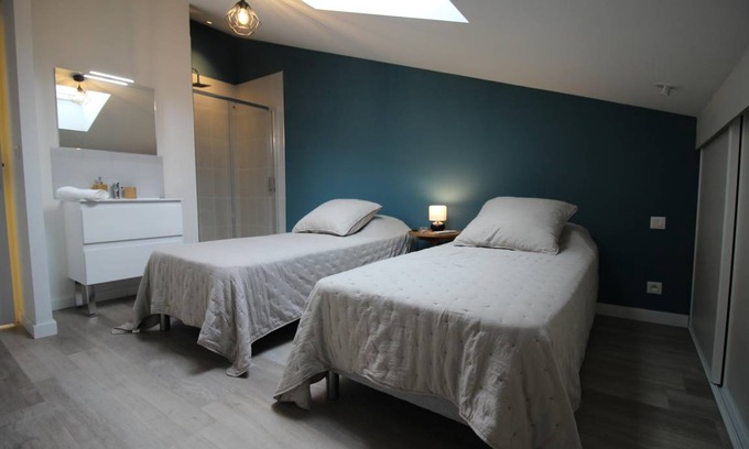 Monfort House | House ∙ 3 bedrooms ∙ 6 guests