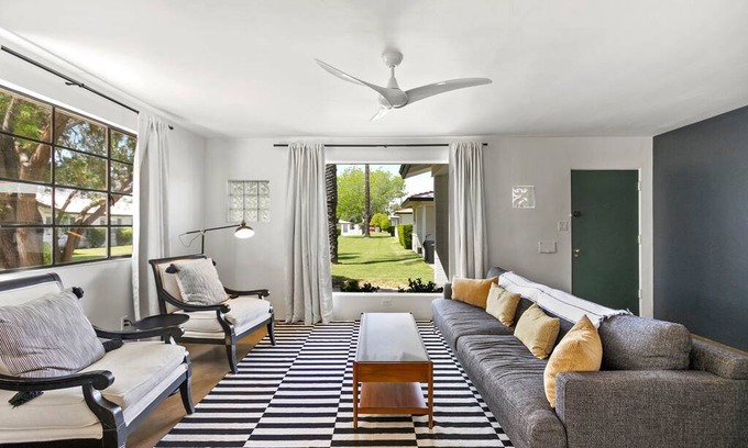 Camelback East House | House ∙ 3 bedrooms ∙ 6 guests