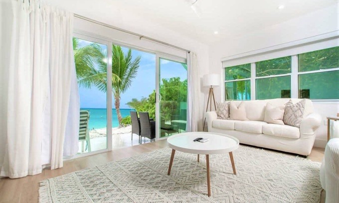 North Side House | House ∙ 3 bedrooms ∙ 7 guests