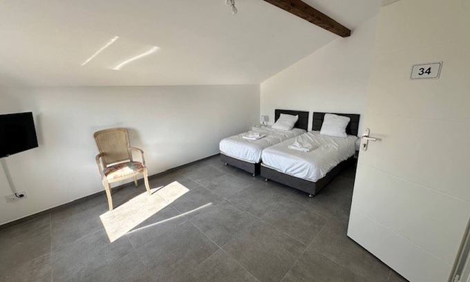 Satolas-et-Bonce Apartment | House 30 With 5 Bedrooms Lechaffardcom