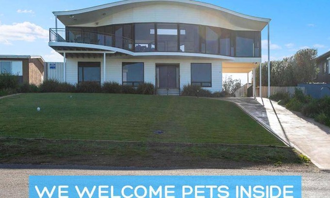 Goolwa Beach House | House ∙ 4 bedrooms ∙ 8 guests