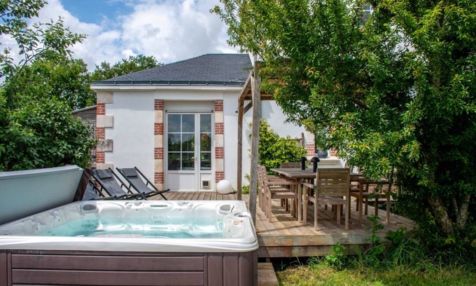 Grosbreuil House | House ∙ 4 bedrooms ∙ 8 guests