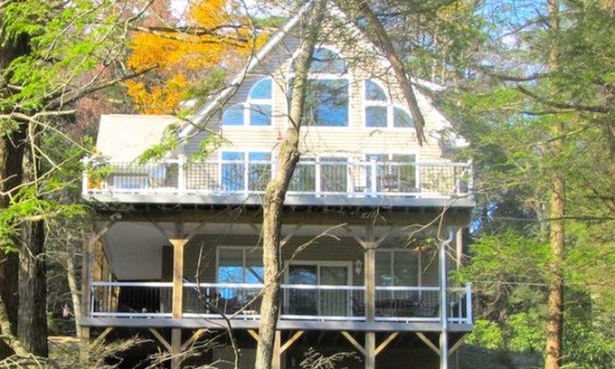 Jim Thorpe House | House ∙ 4 bedrooms ∙ 11 guests