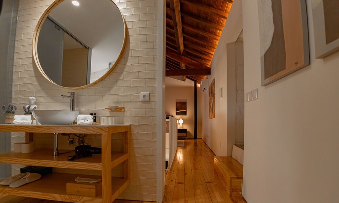 Guimaraes Cabin | House 4 - Quinta da Corredoura - Rural Hotel, São Torcato
