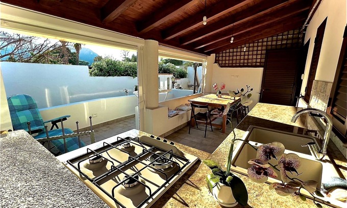 Vulcano Porto Apartment | House Aurora Volcano Island