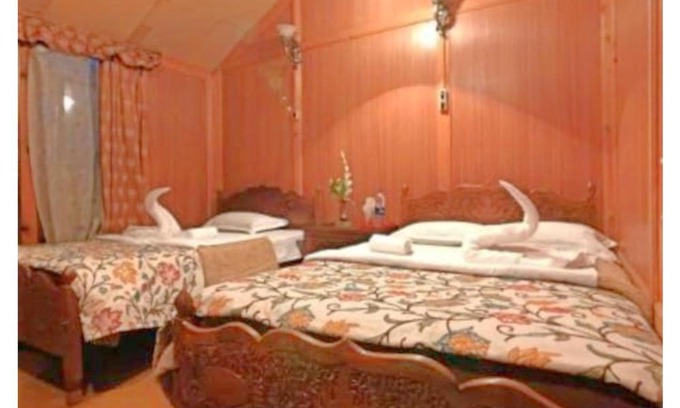 Dal Lake Boat Rental | House Boat Garden Of Eden, Dal Lake