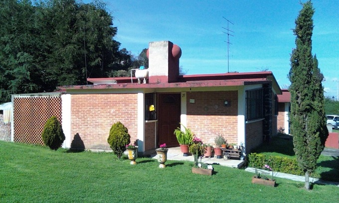 Xalatlaco House | House Daimler Xalatlaco Tianguistenco 3 recamaras 2 baños Lavadora Secadora