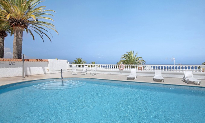 La Victoria de Acentejo House | 'House Experience Villa Violeta' with Sea View, Shared Pool and Wi-Fi