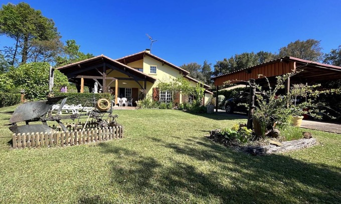 Messanges House | House for 6 people in Messanges