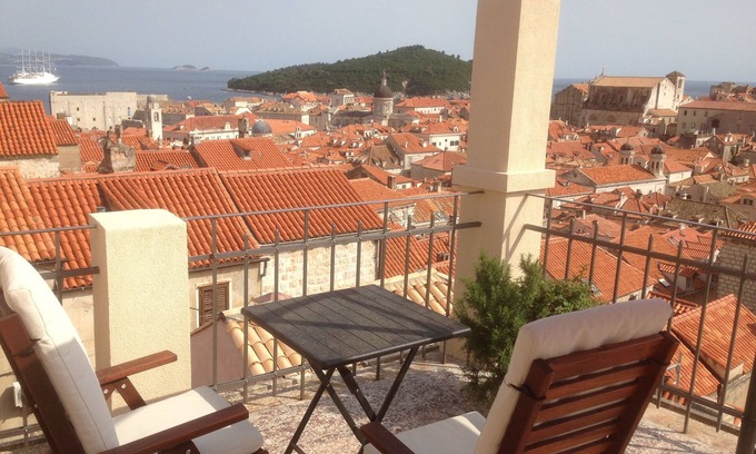 Dubrovnik Old Town House | House Hilda , Old Town terrace view four bedrooms apartment