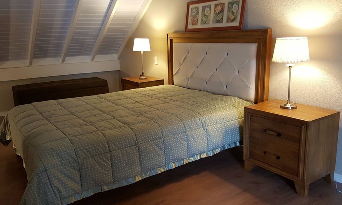Vila Luiza Apartment | House in Condominium for up to 8 people in the Center of Canela (Wifi - 2 spaces)