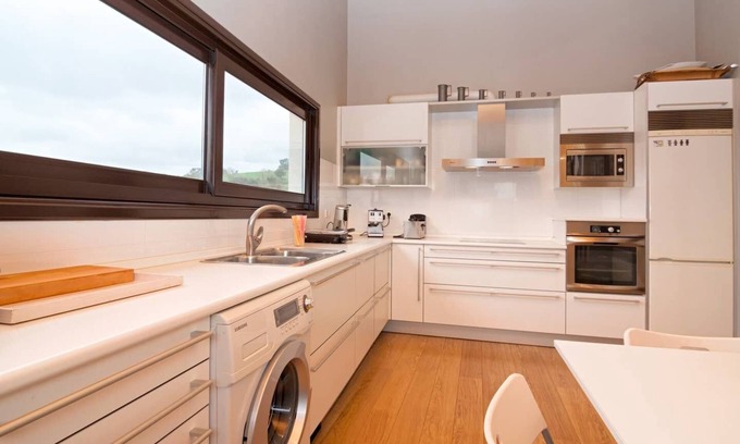 Meruelo House | House in Meruelo for 10 private pool 5 min from the beaches of Noja and Langre