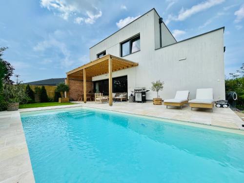 Pezinok Villa | House in Pezinok with swimming pool, Bratislava