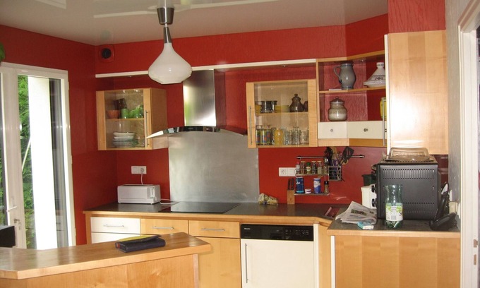 Sene Villa | House in quiet subdivision, large living room + 3 bedrooms