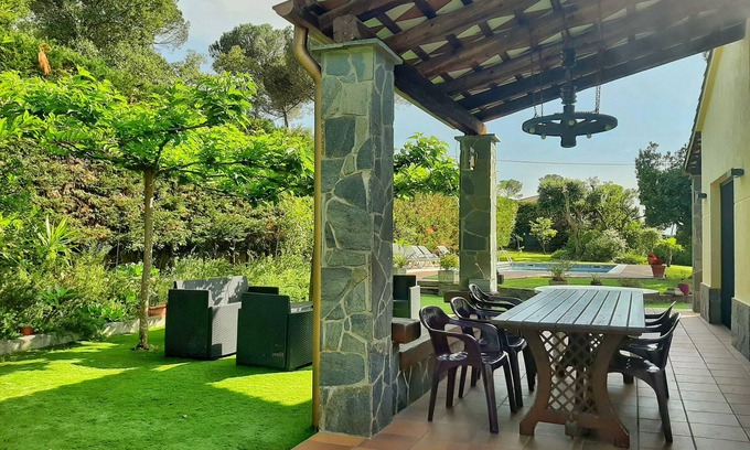 Sils House | House in the middle of nature, private pool between sea and mountains.