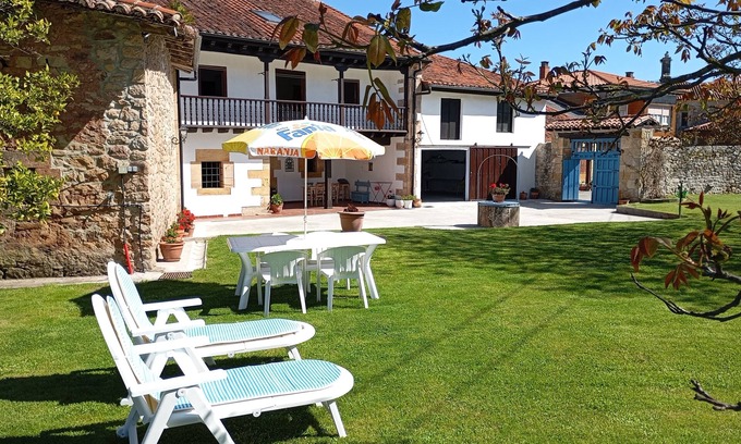 Mazcuerras House | HOUSE LOS NOGALES DE IBIO