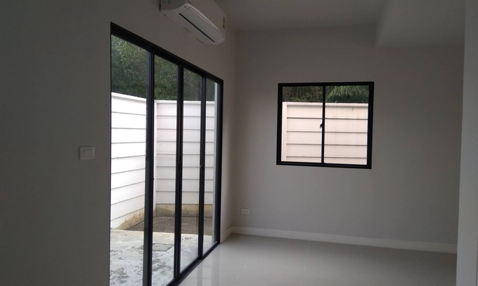 Ban Mai House | House near express way.