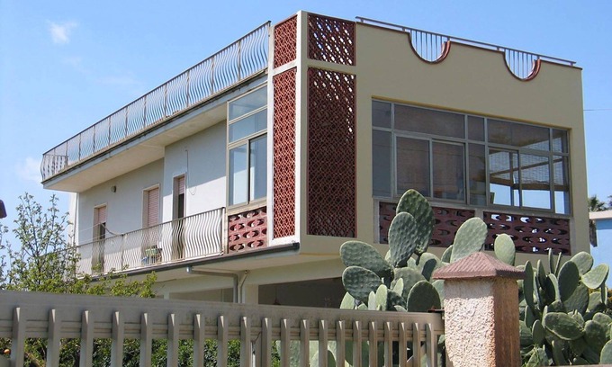 San Lorenzo House | House near San Lorenzo sea