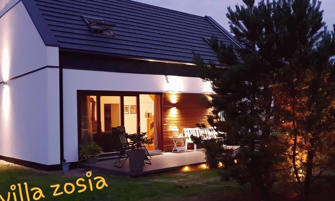 Borne Sulinowo House | House near the lake; 4 bedrooms; 145 m² building area; 1300 m² real estate