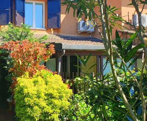 Millepini Apartment | House of Millepini Relax Near Milan