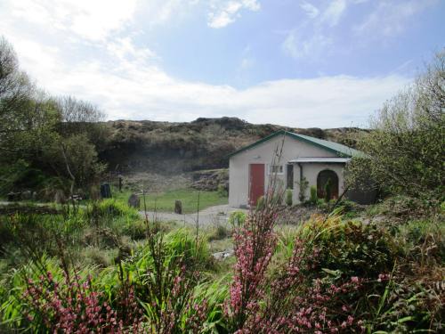 Goleen House | House of Quartz