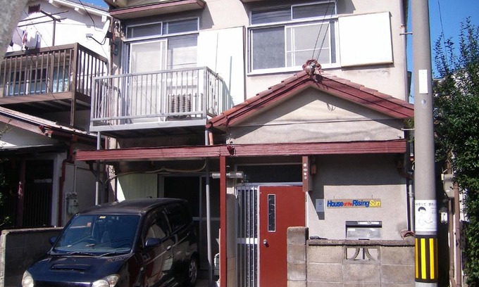 Takatsuki House | House of the Rising Sun
