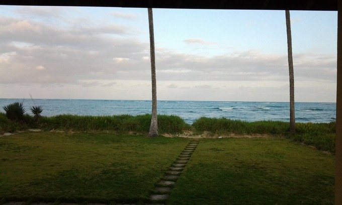 Sao Jose da Coroa Grande House | House on the seafront of S J da Coroa Grande beach - 4 suites