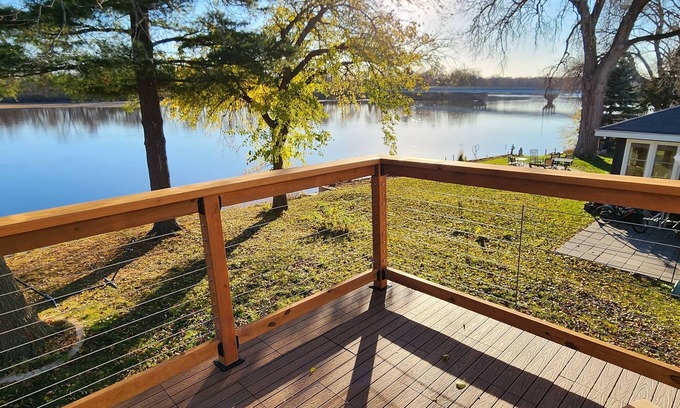 Portage House | House on the River near the Wisconsin Dells!