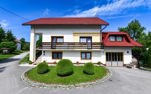 Irinovac House | House Pavlic