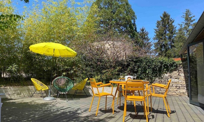 Noyers-sur-Serein House | House-Private Bathroom-Executive