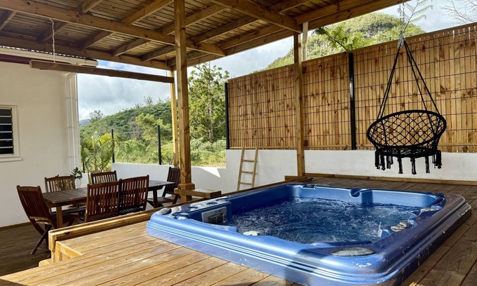 La Plaine-des-Palmistes House | House for 7 people - Mountain View