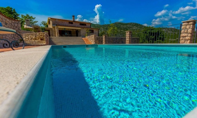 Vrgorac House | House Rusti (111511-K1) - Zivogosce