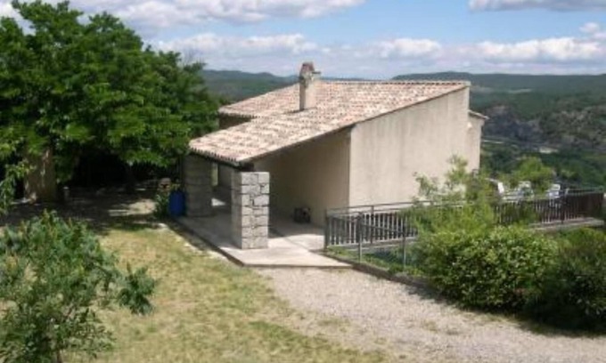 Sampzon House | House/Villa - SampzonHouse with garden
