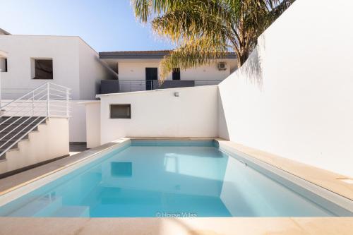 Avola Apartment | House&Villas - Villa Falaride