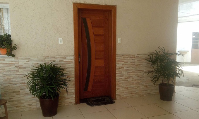 Santa Terezinha House | House with 03 bedrooms and all with air conditioning & garage