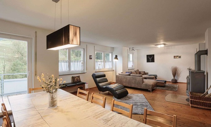 Ehlenbogen House | House with 147m², Sauna, Hot Tub, Terrace, garden, BBQ & WLAN