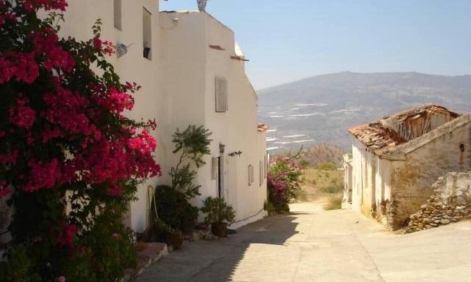 Rubite House | House with character, found in a small white washed village in a rural setting