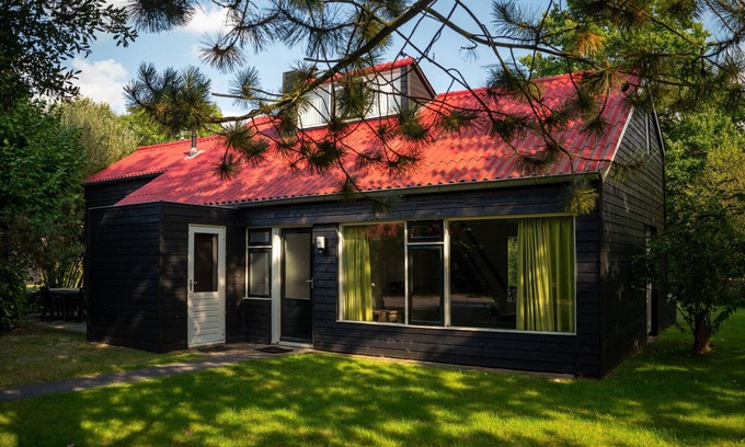 Midlaren House | House with dishwasher, near the Zuidlaardermeer