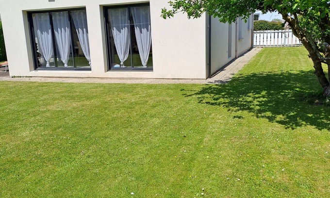 Lesneven House | House with garden close to town center and 12 minutes from the sea and beaches