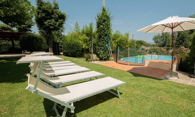 Pieve di Compito House | House with garden & private swimming pool, few km from Lucca.