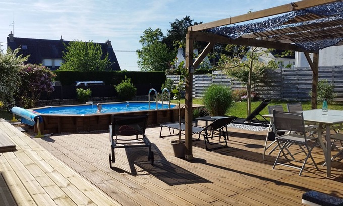 Hennebont House | House with heated pool