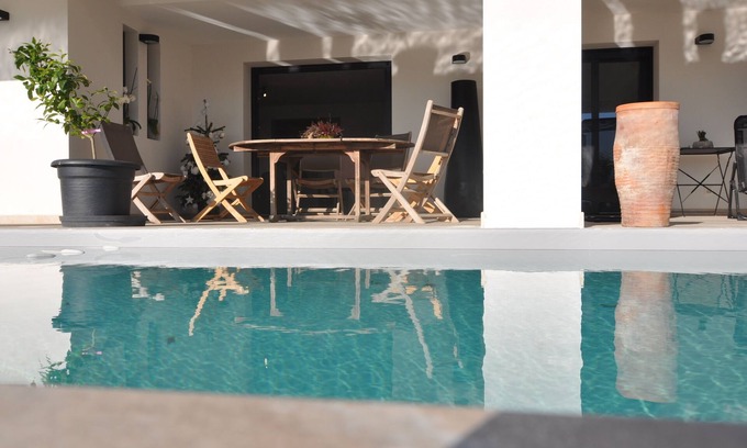 Saint-Jean-de-Luz House | House with pool 10 mm from the beach