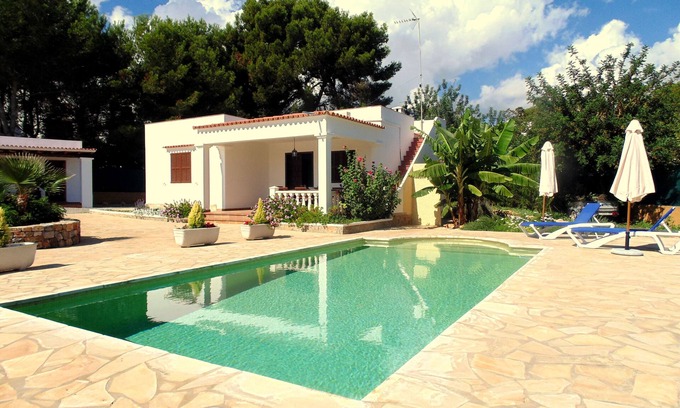 S'Argamassa House | House with pool 200 meters from the beach