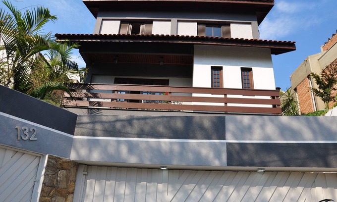 Morumbi Villa | House with pool, barbecue in Morumbi, next Hosp. Albert Einsten .