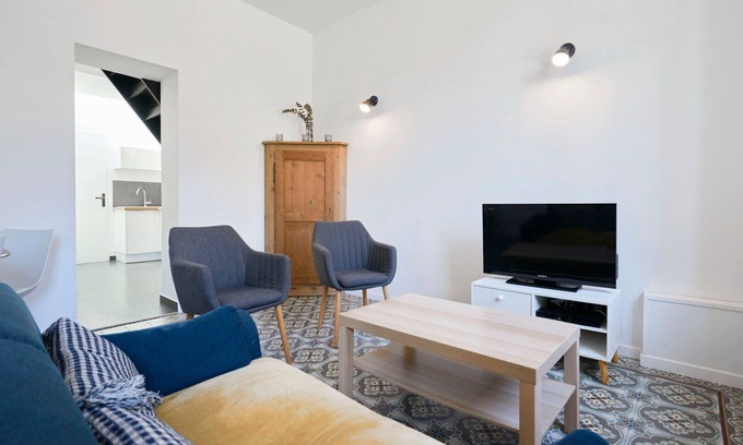 Marcq-en-Baroeul House | House with terrace 2 bedrooms in Marcq en Baroeul.