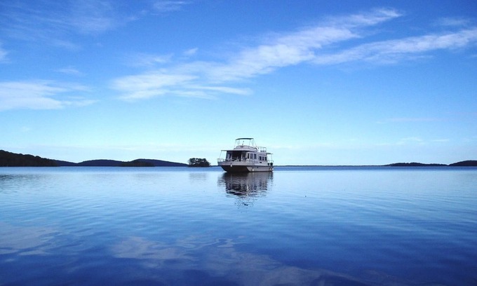 Bulahdelah Boat Rental | Houseboat Hire Myall Lakes National Park NSW