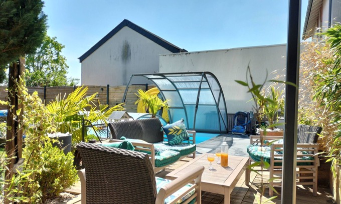 Blois House | Houses near castles