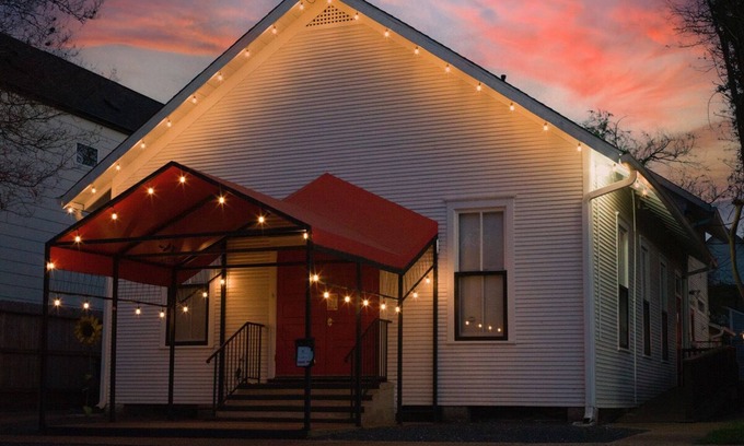 Greater Heights House | Houston Heights Sanctuary to call your own.