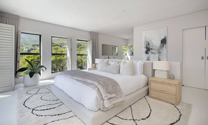Scott Estate House | Hout Bay Villa - Three Bedroom House, Sleeps 8